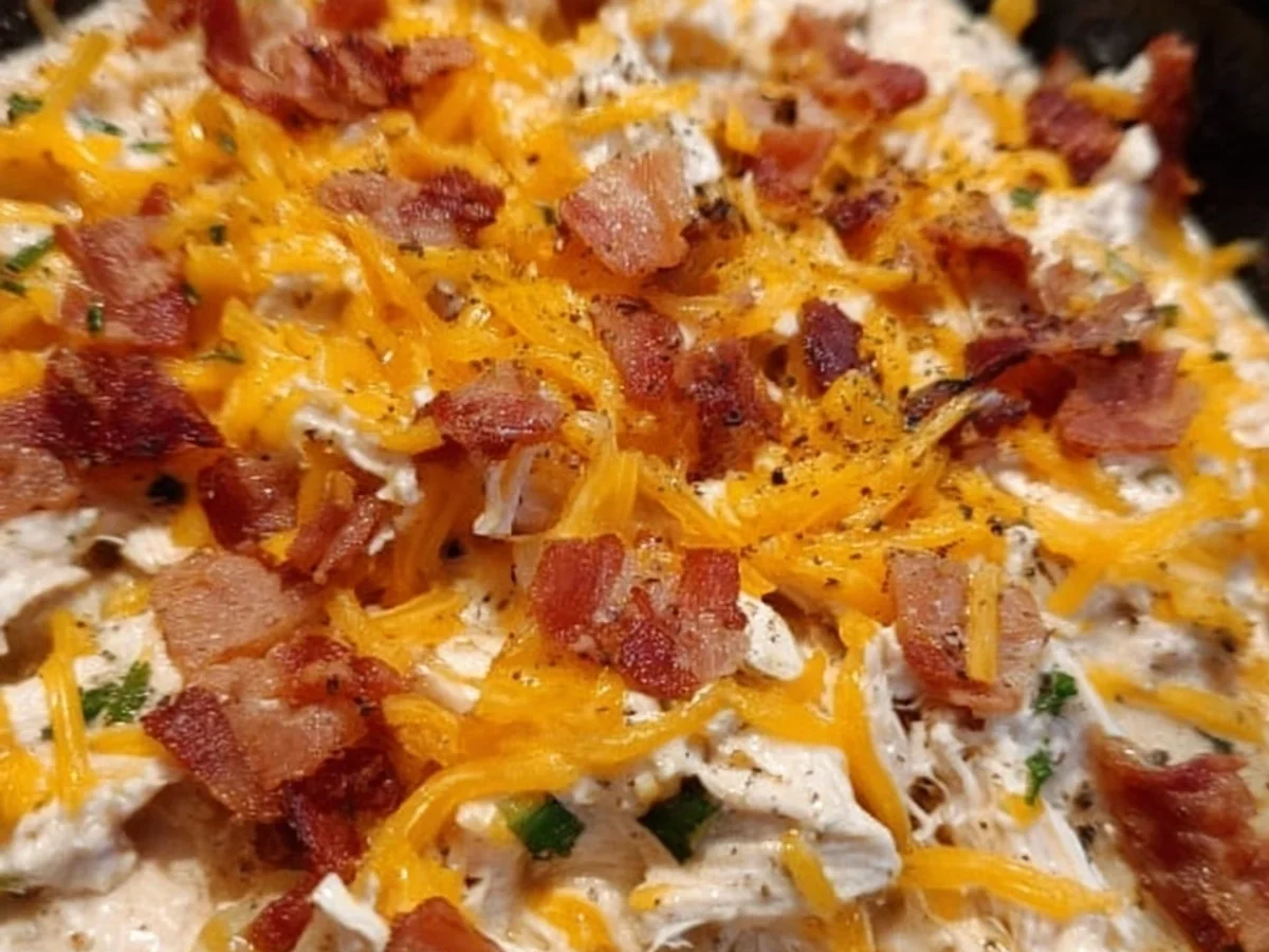 Creamy Crockpot Crack Chicken: Easy Weeknight Dinner Magic - Image 1