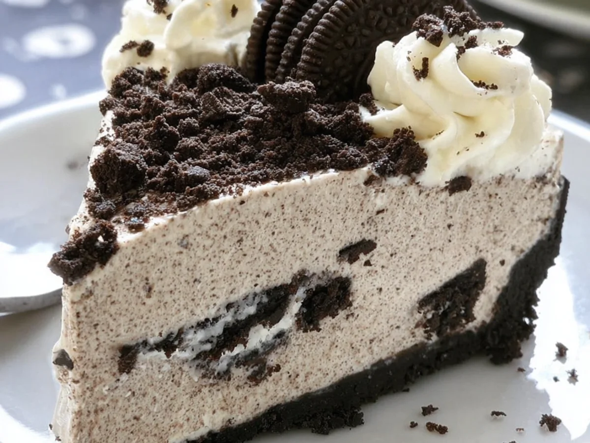 Easy No Bake Oreo Cheesecake Dessert - Image 2