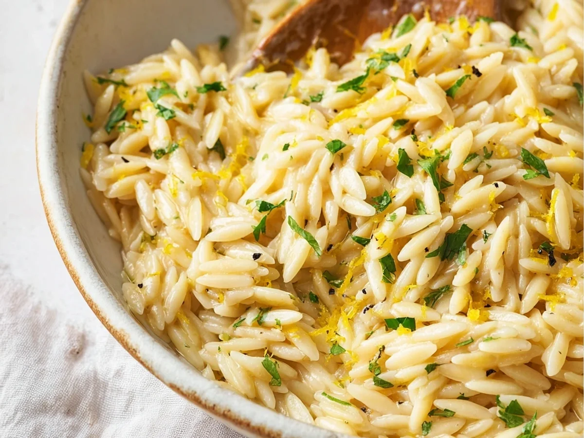 Zesty Lemon Orzo Pasta Dish: Bright & Simple Weeknight Meal - Image 1