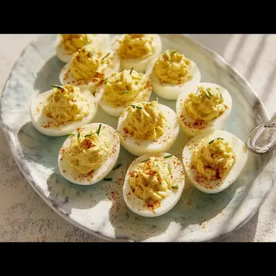 Creamy Classic Deviled Eggs Recipe: A Timeless Treat