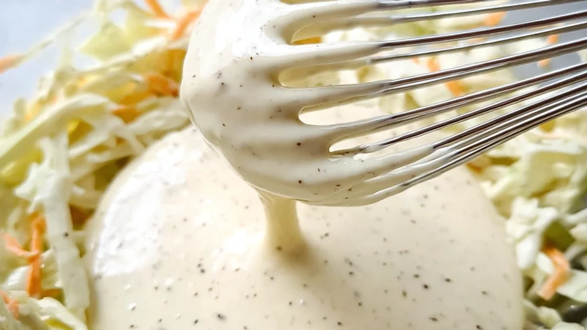 Creamy Easy Homemade Coleslaw Dressing: Tangy & Fresh