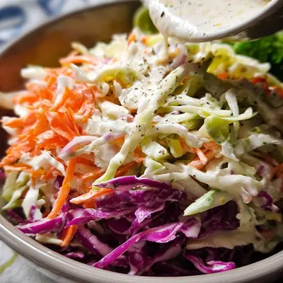 Creamy Healthy Greek Yogurt Coleslaw: No Mayo!