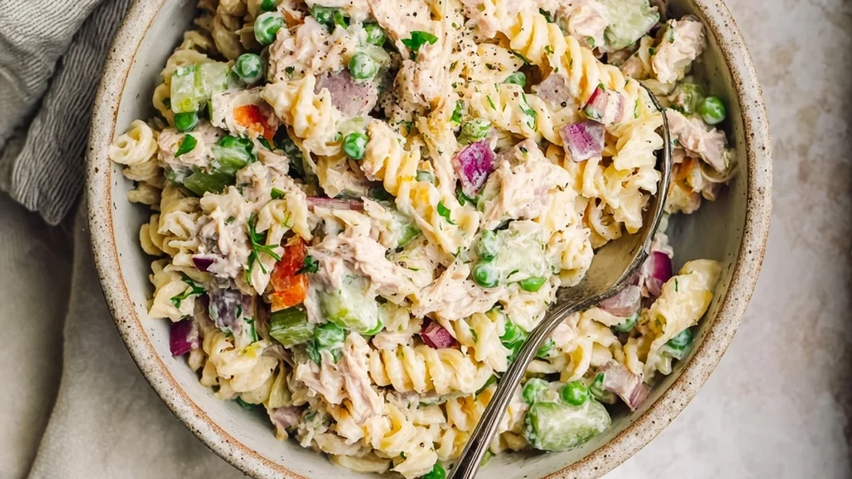 Creamy Tuna Pasta Salad: Easy Weeknight Meal