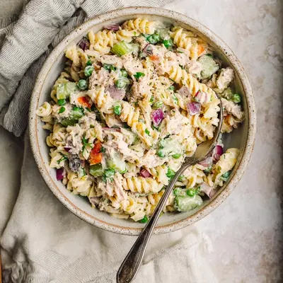 Creamy Tuna Pasta Salad: Easy Weeknight Meal