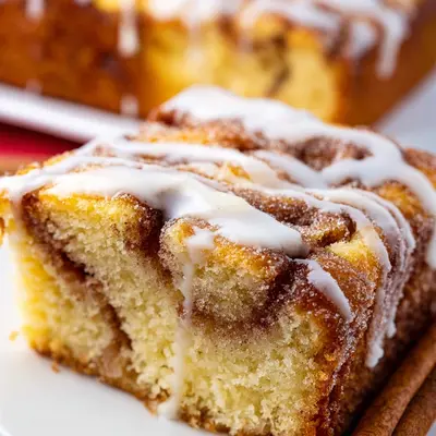 Easy Cinnamon Roll Cake with Creamy Vanilla Icing