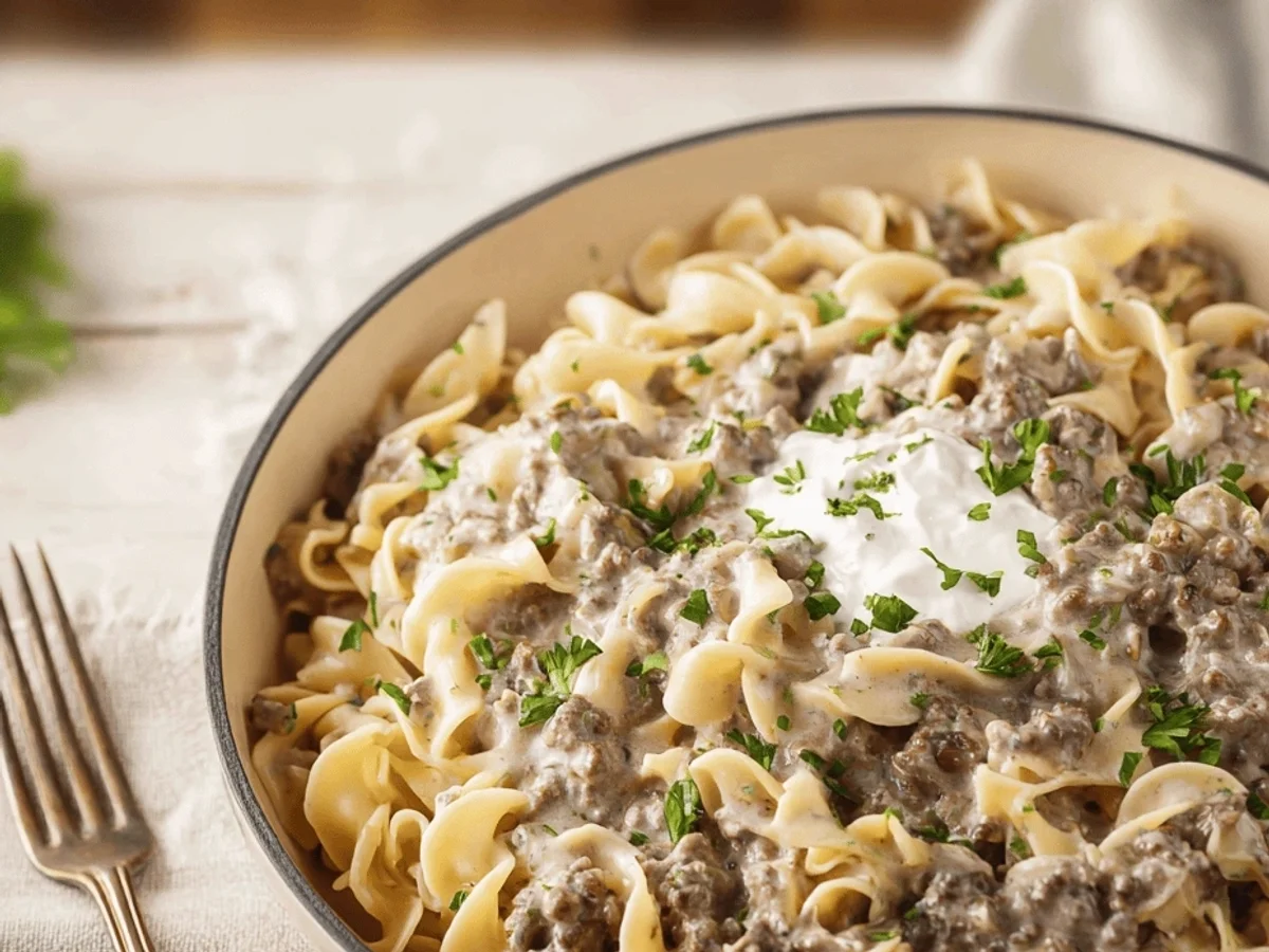 Easy Ground Beef Stroganoff Recipe: Quick Comfort - Featured Image