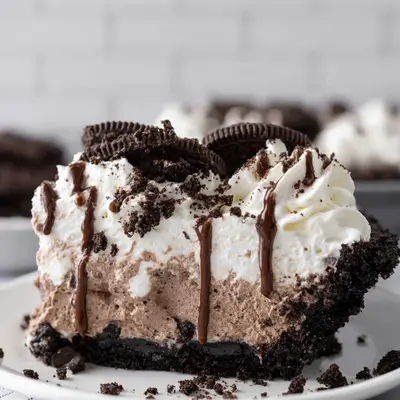 Easy No-Bake Oreo Pudding Pie: Quick Dessert Recipe