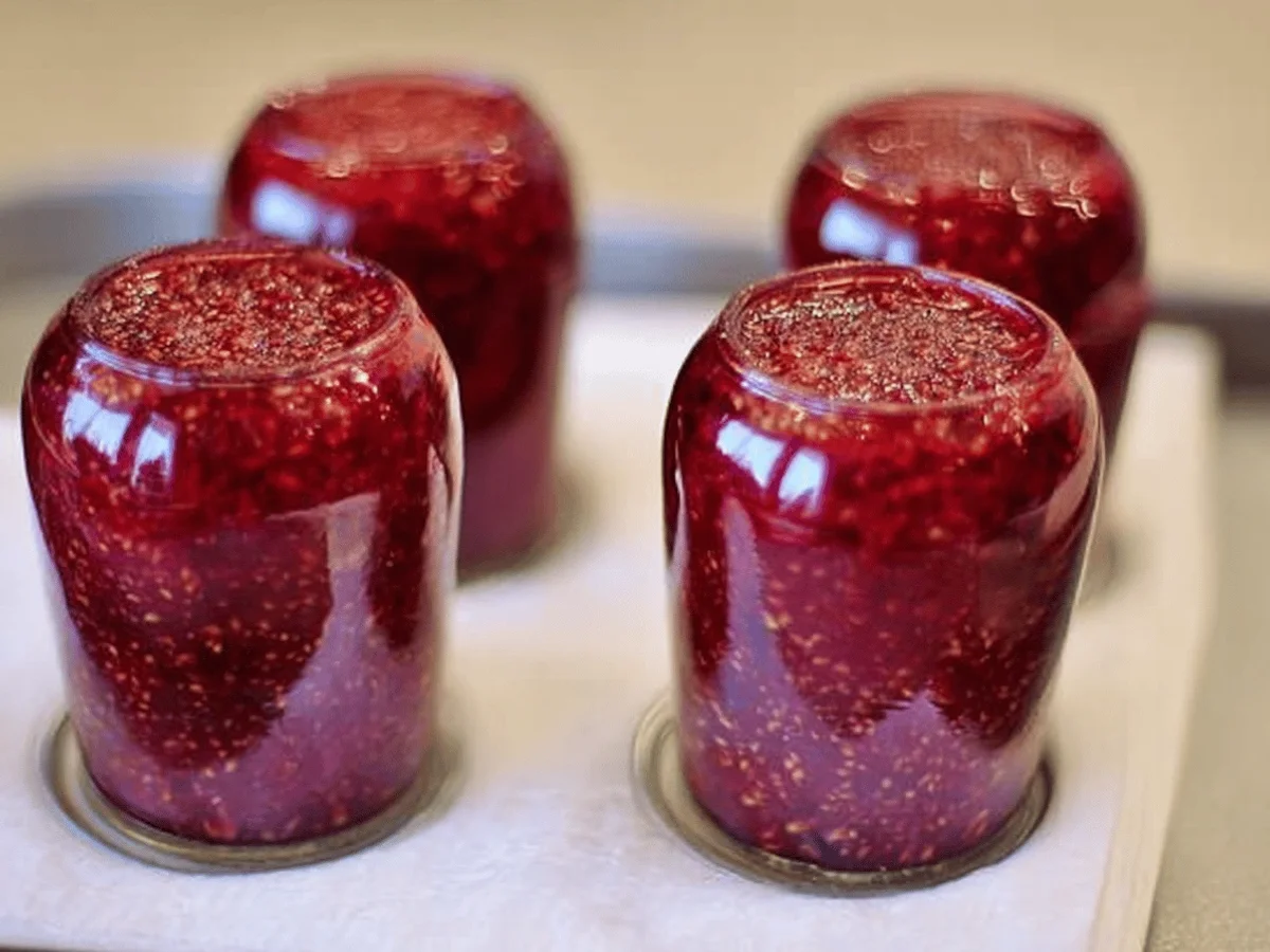 Fresh Fig Preserves Recipe for a Touch of Homemade Bliss - Featured Image