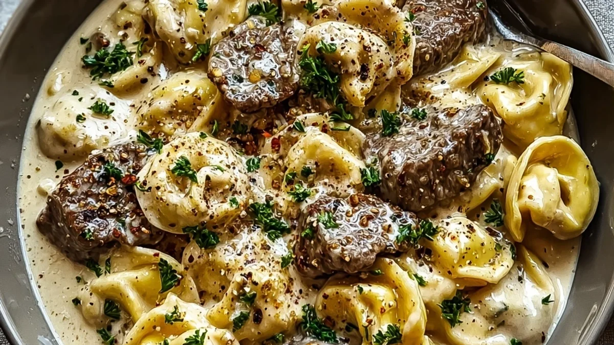 Garlic Steak Tortellini: Hearty, Creamy, Quick Meal