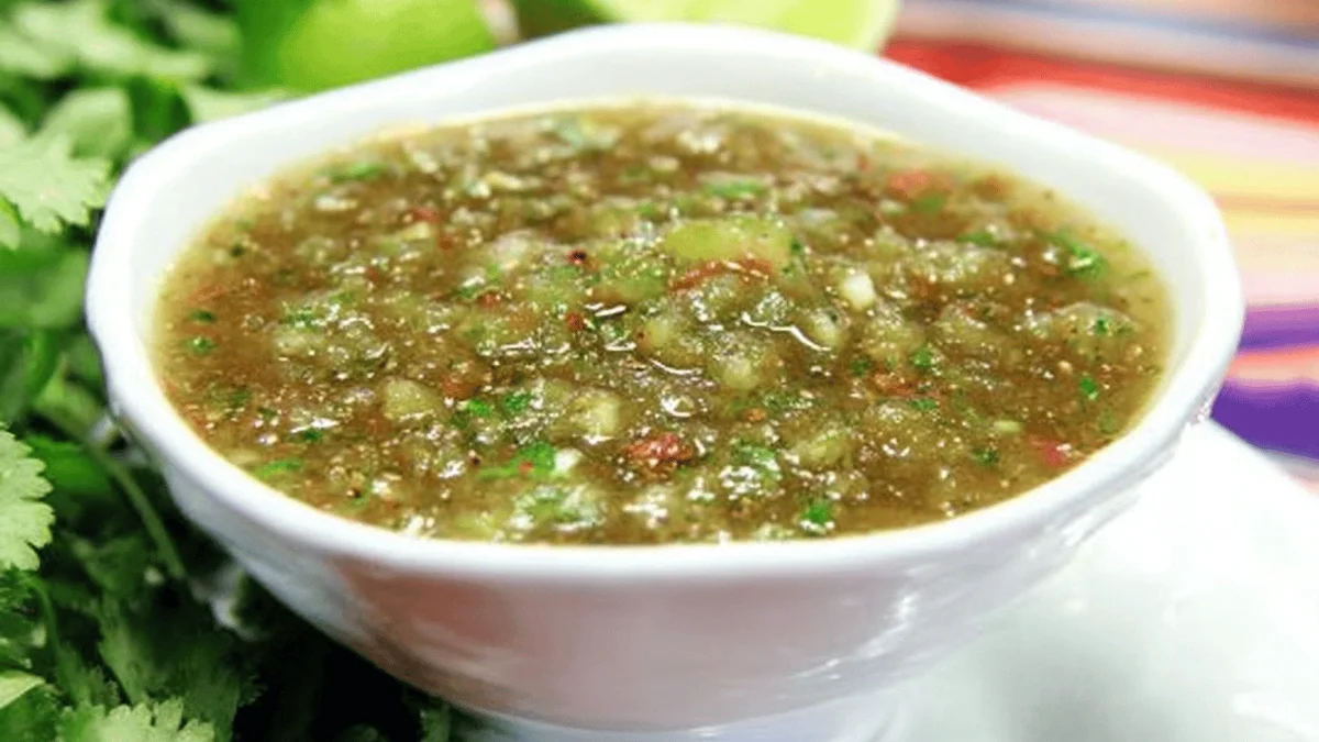 Homemade Roasted Tomatillo Salsa Verde Recipe