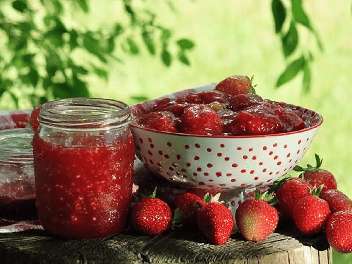 Homemade Strawberry Rhubarb Sauce Recipe - Featured Image