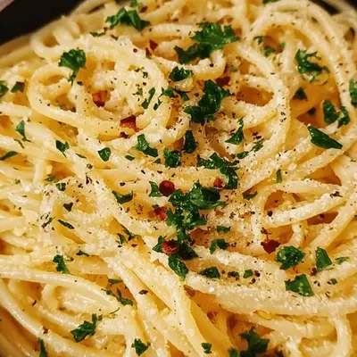 Lemon Butter Garlic Pasta Recipe: Vibrant & Easy Dinner Delight