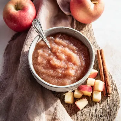 Pink Lady Applesauce: Rustic, Sweet & Easy Batch
