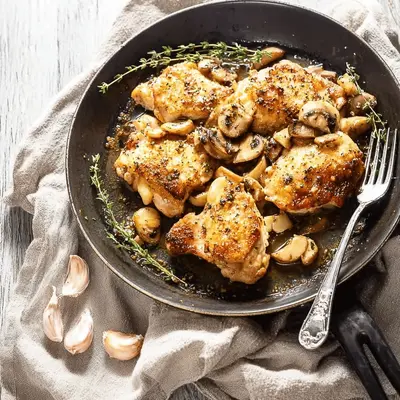 Quick & Easy Garlic Chicken Thighs: Weeknight Win!