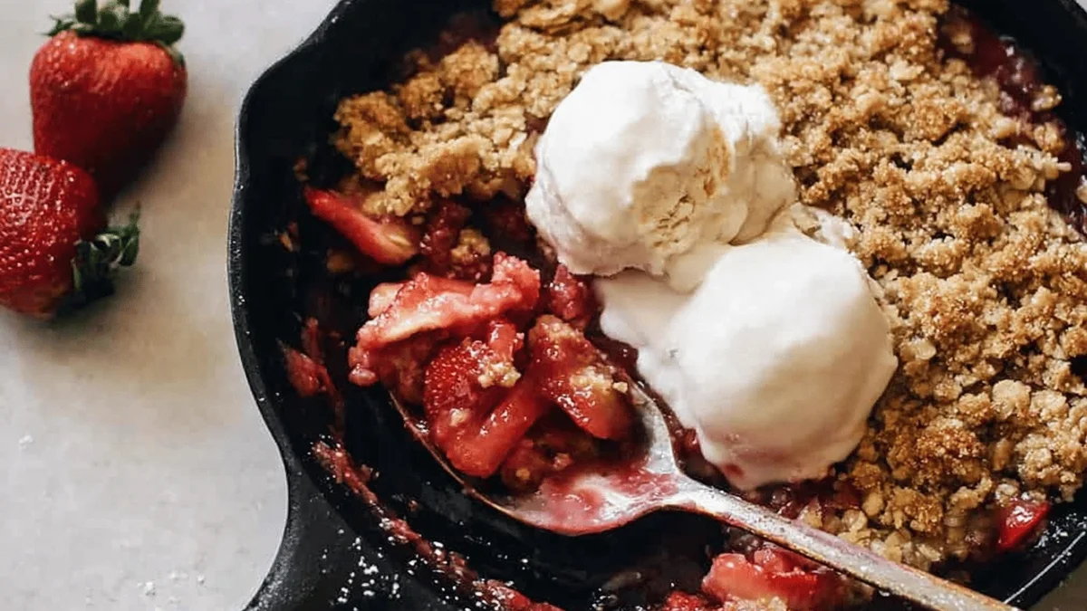 Strawberry Rhubarb Crisp Recipe