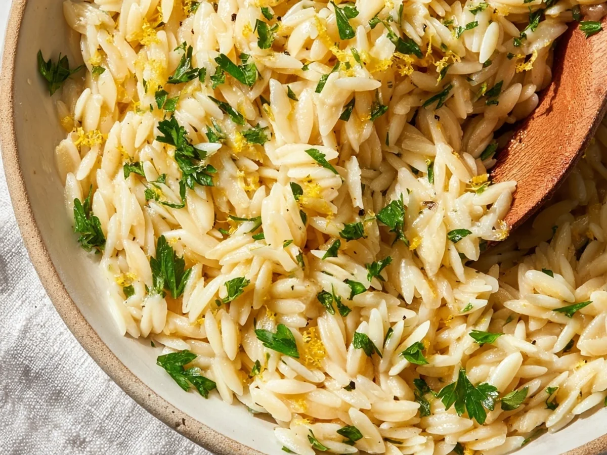 Zesty Lemon Orzo Pasta Dish: Bright & Simple Weeknight Meal - Featured Image